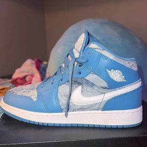 Air Jordan 1 Mid ( Dutch Blue/White)